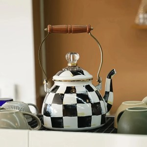 LUMIÈRE OPALINE COLLECTION | Stove-Top Kettle {2.5 L} - Image 5
